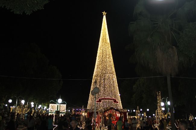 Já começou! Campanha de Natal Caminhão da Associação começou em Andradina e  Castilho - Hojemais de Andradina SP